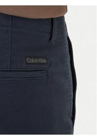 Calvin Klein Jeans Spodnie materiałowe LV04RF618G Granatowy Regular Fit. Kolor: niebieski. Materiał: bawełna #5