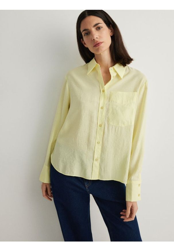 Reserved - Koszula z modalem - jasnożółty. Kolor: żółty. Materiał: tkanina. Wzór: gładki