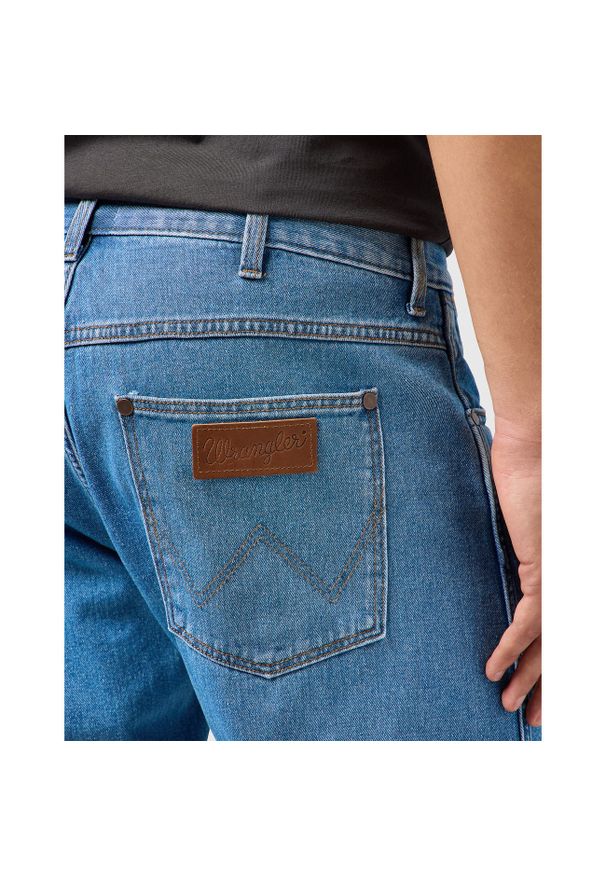 Wrangler - WRANGLER MĘSKIE SPODNIE JEANSOWE WRANGLER FRONTIER JUNGLE COOL 112362452