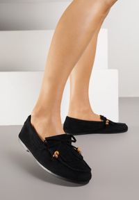 Renee - Czarne Mokasyny z Koralikami Kokardą i Frędzlami Nahda. Okazja: na co dzień. Kolor: czarny. Materiał: jeans. Styl: casual, street #8