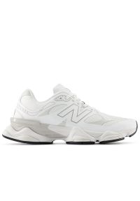 Buty unisex New Balance U90608PE - białe. Okazja: na co dzień. Kolor: biały. Materiał: materiał, syntetyk, guma. Szerokość cholewki: normalna. Sport: turystyka piesza #1