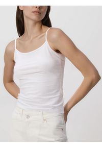 Reserved - Bawełniany top - biały. Kolor: biały. Materiał: bawełna #1