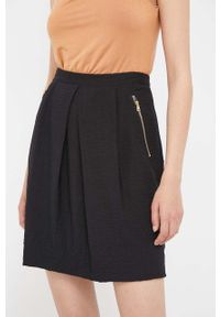 DKNY - Dkny spódnica kolor czarny mini rozkloszowana. Kolor: czarny. Materiał: tkanina #1