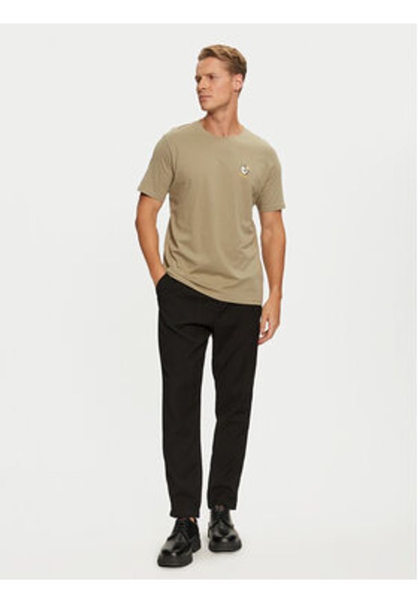 Lindbergh T-Shirt 30-400235 Zielony Relaxed Fit. Kolor: zielony. Materiał: bawełna