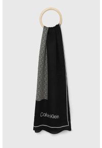 Calvin Klein chusta damska kolor czarny wzorzysta. Kolor: czarny