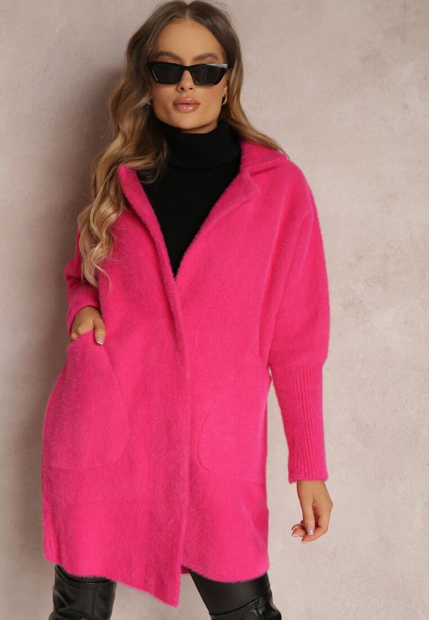 Renee - Fuksjowy Płaszcz z Bawełną Oversize Brumisia. Kolor: różowy. Materiał: bawełna. Długość rękawa: długi rękaw. Długość: długie. Sezon: zima, jesień