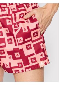 Adidas - adidas Szorty kąpielowe Graphic HA3314 Różowy Regular Fit. Kolor: różowy. Materiał: syntetyk #5