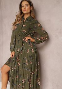 Renee - Ciemnozielona Sukienka Plisowana w Kwiaty Emiranda. Kolor: zielony. Materiał: tkanina. Wzór: kwiaty #5