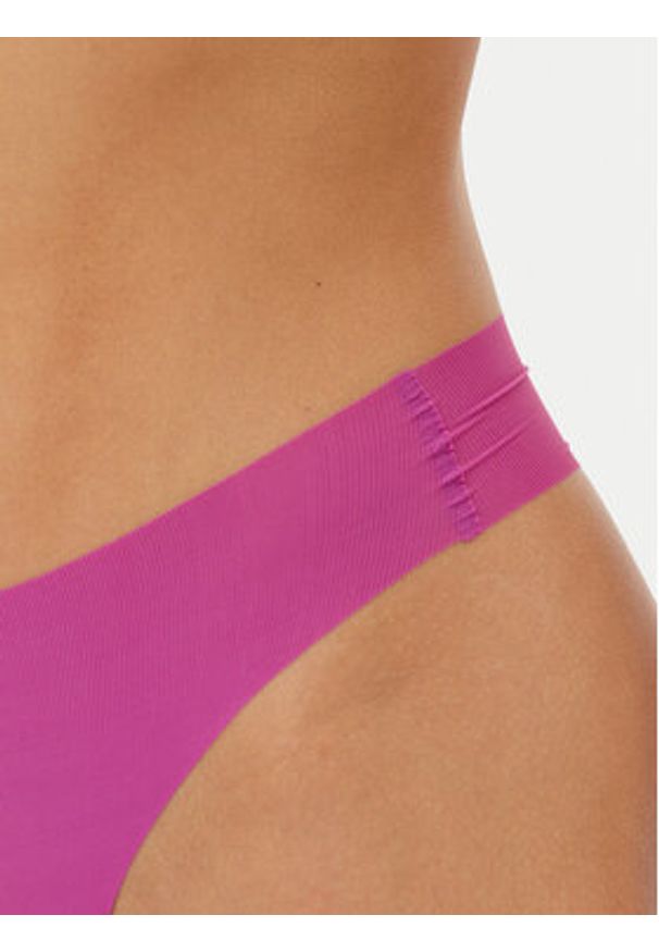 Chantelle Stringi Pulpies C22HG9 Fioletowy. Kolor: fioletowy. Materiał: syntetyk