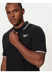 Reebok Polo Identity Small Logo Polo 100073035 Czarny Regular Fit. Typ kołnierza: polo. Kolor: czarny. Materiał: bawełna #5