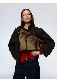 Reserved - Zamszowa torebka shopper - beżowy. Kolor: beżowy. Materiał: zamszowe #1