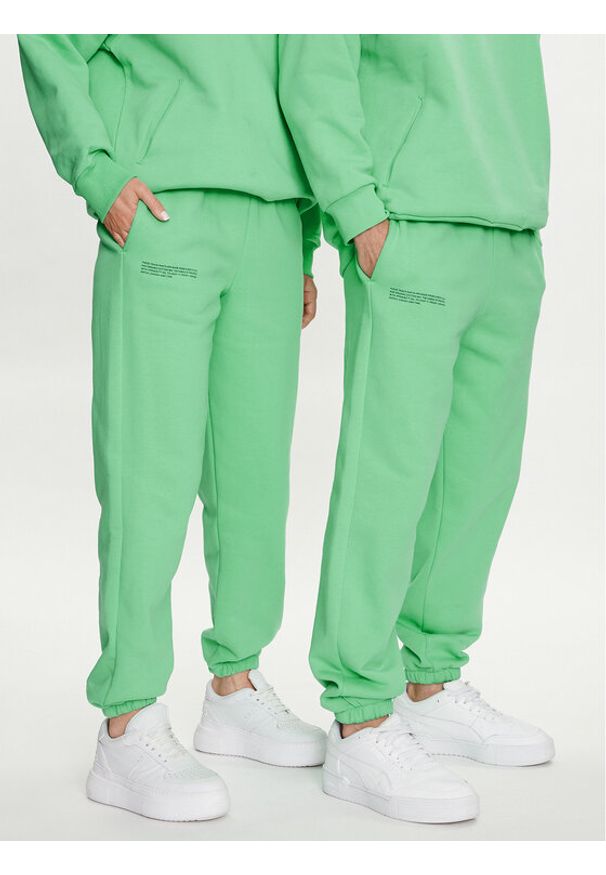 Pangaia Spodnie dresowe Archive 365 Heavyweight Zielony Loose Fit. Kolor: zielony. Materiał: bawełna