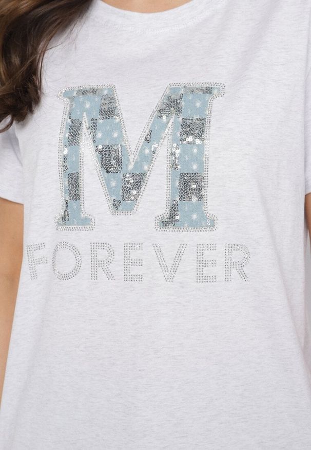Born2be - Jasnoszary T-shirt z Bawełny Ozdobiony Napisem i Cyrkoniami Olireth. Okazja: na co dzień. Kolor: szary. Materiał: bawełna. Wzór: aplikacja, napisy. Styl: elegancki, casual