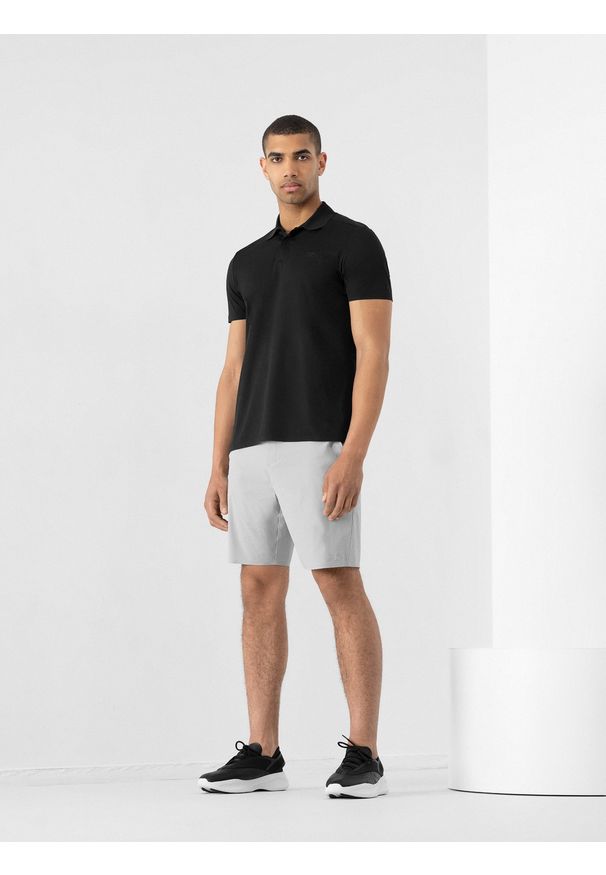 4f - 4F Spodenki casual męskie 4F x Robert Lewandowski L. Okazja: na co dzień. Kolor: szary. Materiał: bawełna, materiał, tkanina. Wzór: haft. Sezon: lato. Styl: casual