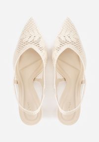 Renee - Beżowe Szpilki VICES Slingback z Ażurową Cholewką Ernestine. Zapięcie: pasek. Kolor: beżowy. Materiał: satyna. Szerokość cholewki: normalna. Wzór: ażurowy. Obcas: na szpilce. Styl: elegancki #9