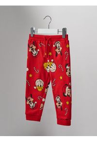 Sinsay - Spodnie jogger Mickey Mouse - czerwony. Kolor: czerwony. Wzór: motyw z bajki