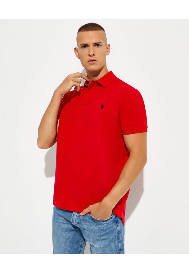 Ralph Lauren - RALPH LAUREN - Koszulka Custom Slim Fit. Typ kołnierza: polo. Kolor: czerwony. Materiał: bawełna. Wzór: aplikacja, haft. Styl: klasyczny