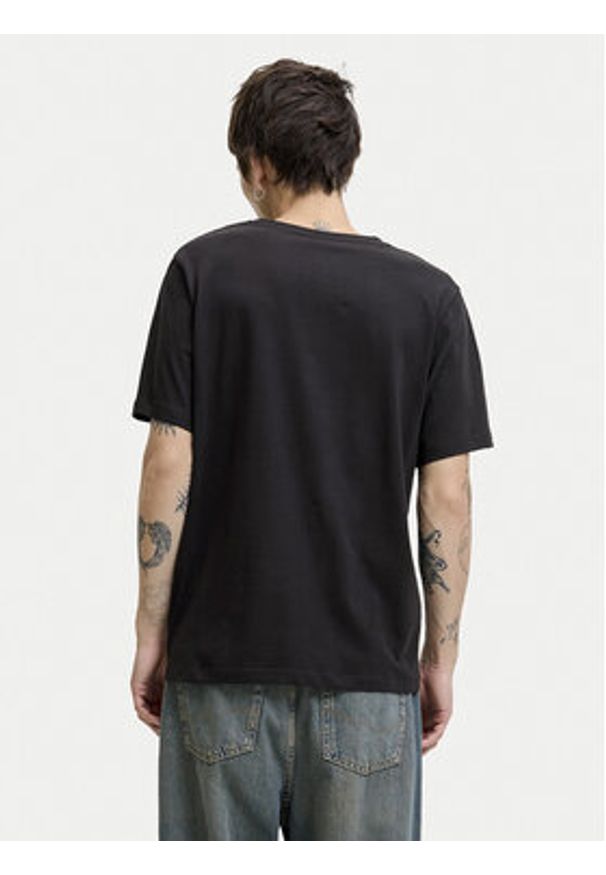 Jack & Jones T-Shirt Rinwood 12283628 Czarny Regular Fit. Kolor: czarny. Materiał: bawełna