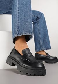 Born2be - Czarne Mokasyny Vices na Grubej Podeszwie Viara. Okazja: na co dzień. Kolor: czarny. Materiał: jeans. Styl: klasyczny, casual, elegancki #3