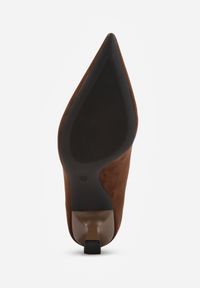 Renee - Brązowe Czółenka VICES na Obcasie Kaczuszka z Aplikacją w Kształcie Trójkąta Ilereisis. Kolor: brązowy. Materiał: koronka. Wzór: aplikacja. Obcas: na obcasie. Wysokość obcasa: średni #3