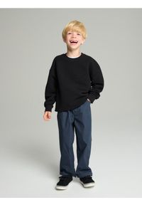 Sinsay - Jeansy wiązane w talii - granatowy. Kolor: niebieski