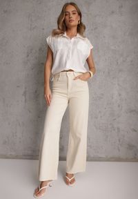 Renee - Biała Boho Koszula z Wiskozy Bez Rękawów ze Ściągaczem w Talii Assabel. Okazja: na co dzień. Kolor: biały. Materiał: wiskoza. Długość rękawa: bez rękawów. Wzór: gładki. Sezon: lato. Styl: boho #6