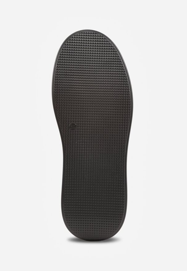 Renee - Czarne Sneakersy z Zamszu Naturalnego na Platformie ze Skórzaną Wkładką Rionelle. Okazja: na co dzień. Kolor: czarny. Materiał: zamsz, skóra. Obcas: na platformie