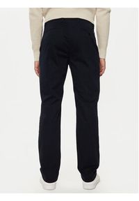 TOMMY HILFIGER - Tommy Hilfiger Chinosy Denton MW0MW37873 Granatowy Slim Fit. Kolor: niebieski. Materiał: bawełna
