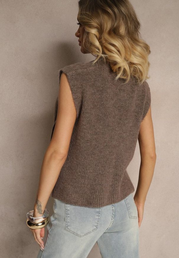 Renee - Brązowa Kamizelka z Dzianiny z Wełną i Wiskozą Zdobiona Wiązaniami Annivoriae. Okazja: na spotkanie biznesowe, do pracy, na co dzień. Kolor: brązowy. Materiał: wiskoza, dzianina, wełna. Wzór: aplikacja. Styl: elegancki, casual, biznesowy