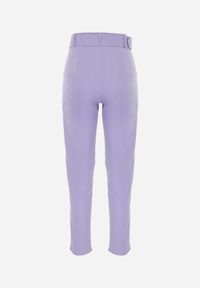 Renee - Fioletowe Spodnie Garniturowe High Waist z Paskiem Wenus. Okazja: na spotkanie biznesowe, na co dzień. Stan: podwyższony. Kolor: fioletowy. Materiał: materiał, tkanina. Wzór: jednolity, gładki. Styl: biznesowy, casual #3