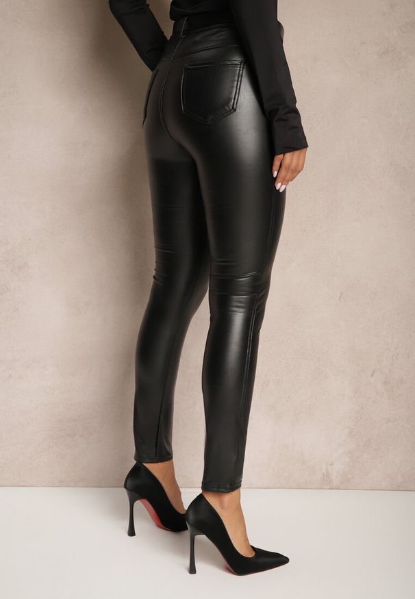 Renee - Czarne Spodnie o Kroju Skinny z Ekoskóry Zorlemi. Okazja: na co dzień. Stan: podwyższony. Kolor: czarny. Materiał: koronka. Sezon: zima. Styl: elegancki, casual