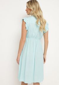 Born2be - Jasnoniebieska Rozkloszowana Sukienka z Wiązanym Dekoltem i Gumką w Pasie Ozdobiona Falbanką Dimonima. Kolor: niebieski. Materiał: tkanina. Wzór: aplikacja. Sezon: lato #7