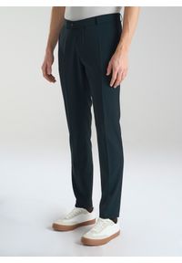 Pako Lorente - PAKO LORENTE – Wełniane zielone spodnie garniturowe. Kolor: zielony. Materiał: wełna. Styl: elegancki #5