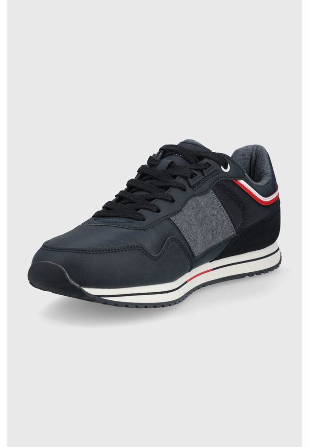 Pepe Jeans buty Tour Club kolor granatowy. Nosek buta: okrągły. Zapięcie: sznurówki. Kolor: niebieski. Materiał: guma. Obcas: na obcasie. Wysokość obcasa: niski