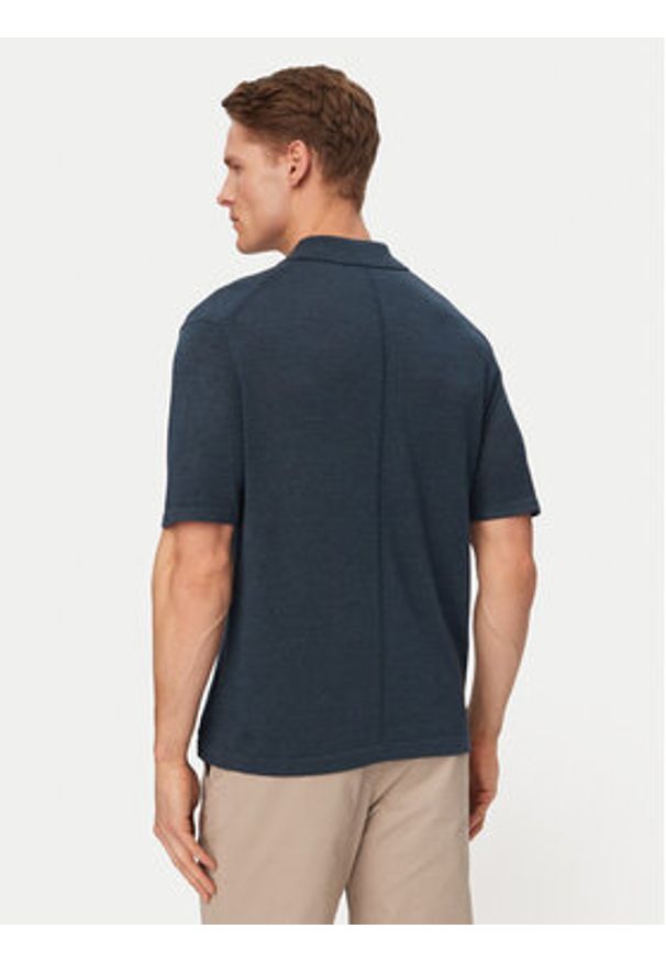 Calvin Klein Polo LV04LF313G Niebieski Regular Fit. Typ kołnierza: polo. Kolor: niebieski. Materiał: len