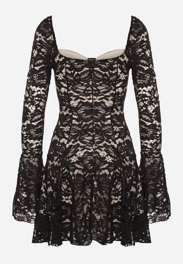 Born2be - Czarno-Różowa Koronkowa Gorsetowa Sukienka o Rozkloszowanym Kroju Learinor. Typ kołnierza: dekolt gorset. Kolor: czarny. Materiał: koronka. Typ sukienki: gorsetowe