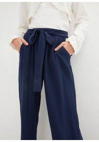 bonprix - Spodnie palazzo z miękkiej wiskozy. Kolor: niebieski. Materiał: wiskoza. Sezon: lato #3