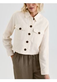 Reserved - Krótka kurtka z lnem - beżowy. Kolor: beżowy. Materiał: len. Długość: krótkie. Wzór: gładki