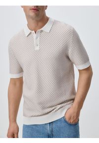 Reserved - Bawełniany sweter polo - beżowy. Typ kołnierza: polo. Kolor: beżowy. Materiał: bawełna #1