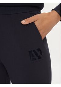 Armani Exchange Spodnie dresowe 3DYP79 YJEPZ 1593 Granatowy Regular Fit. Kolor: niebieski. Materiał: syntetyk, wiskoza
