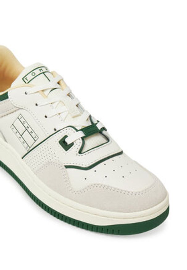 Tommy Jeans Sneakersy Tjw Retro Basket Washed Suede EN0EN02773 Biały. Kolor: biały. Materiał: skóra