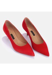 Marco Shoes Eleganckie szpilki na niższym obcasie czerwone. Kolor: czerwony. Obcas: na obcasie. Styl: elegancki. Wysokość obcasa: niski #7