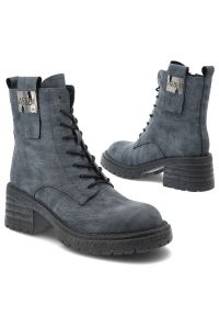 Granatowe Botki Artiker Modne Buty Damskie. Okazja: na co dzień. Kolor: niebieski. Szerokość cholewki: normalna. Obcas: na słupku. Styl: casual, klasyczny #6