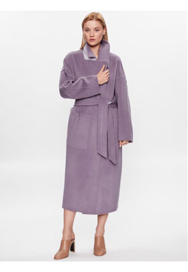 Calvin Klein Płaszcz wełniany K20K205855 Fioletowy Regular Fit. Kolor: fioletowy. Materiał: wełna