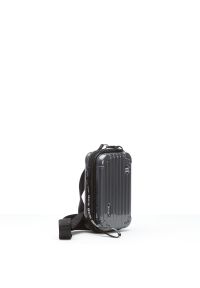 Big Star Accessories - Torebka damska Big Star, z tworzywa syntetycznego o ryflowanej strukturze z dwoma zamkami błyskawicznymi regulowanym paskiem na ramię, szara, GG57416. Kolor: szary. Styl: casual. Rodzaj torebki: na ramię #9