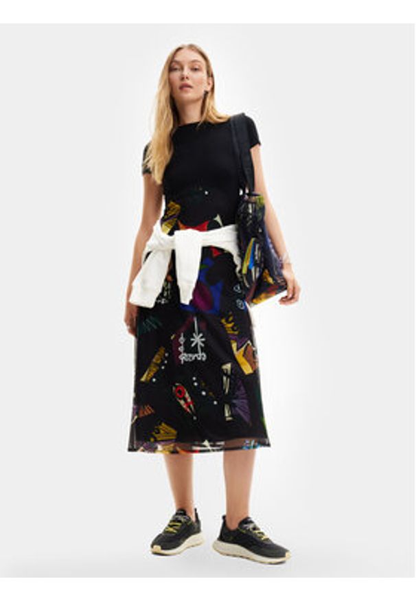 Desigual Sukienka codzienna MONSIEUR CHRISTIAN LACROIX Lin 24SWVK47 Czarny Regular Fit. Okazja: na co dzień. Kolor: czarny. Materiał: syntetyk. Typ sukienki: proste. Styl: casual