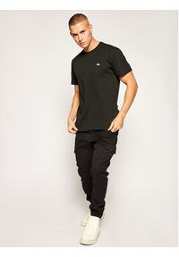 Lacoste T-Shirt TH2038 Czarny Regular Fit. Kolor: czarny. Materiał: bawełna #3