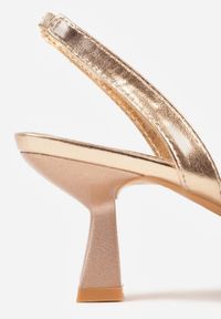 Renee - Szampańskie Czółenka z Przezroczystą Cholewką Ozdobione Perełkami i Cyrkoniami Karenetia. Kolor: złoty. Szerokość cholewki: normalna. Wzór: aplikacja. Styl: elegancki #6