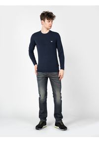 Emporio Armani Longsleeve | 1119843-F511 | Mężczyzna | Granatowy. Okazja: na co dzień. Kolor: niebieski. Materiał: elastan. Długość rękawa: długi rękaw. Styl: casual, elegancki