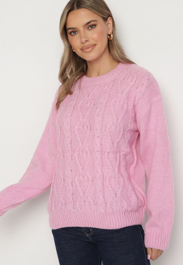 Born2be - Różowy Sweter z Wełną Ściągaczem i Tłoczeniem Riavonnae. Okazja: na co dzień. Kolor: różowy. Materiał: wełna. Styl: wizytowy, klasyczny, casual, elegancki